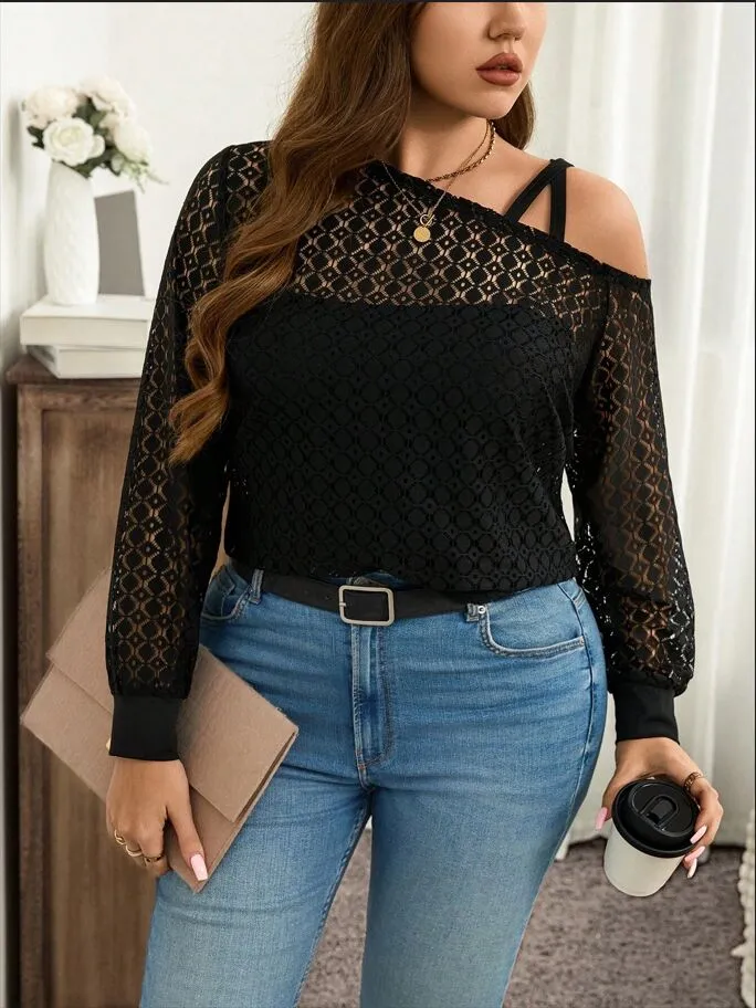 Plus Size Lace Hollowed-Out One Shoulder T-shirt, 3 of 5