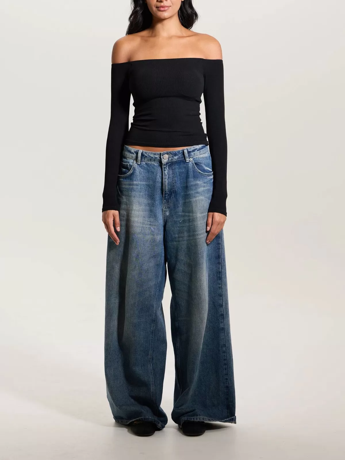 Solid Slashed Cold Shoulder Ribbed T-shirt, 4 of 5