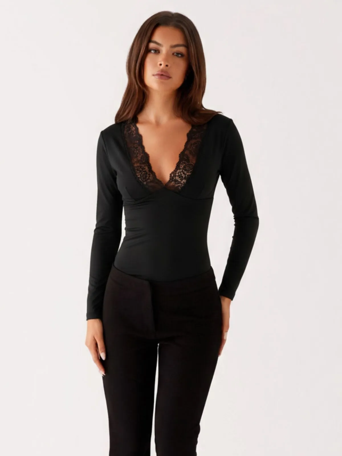 Solid Contrast Lace Deep V-neck Flounce Sleeve T-shirt Elegant Top for Fall, 6 of 10