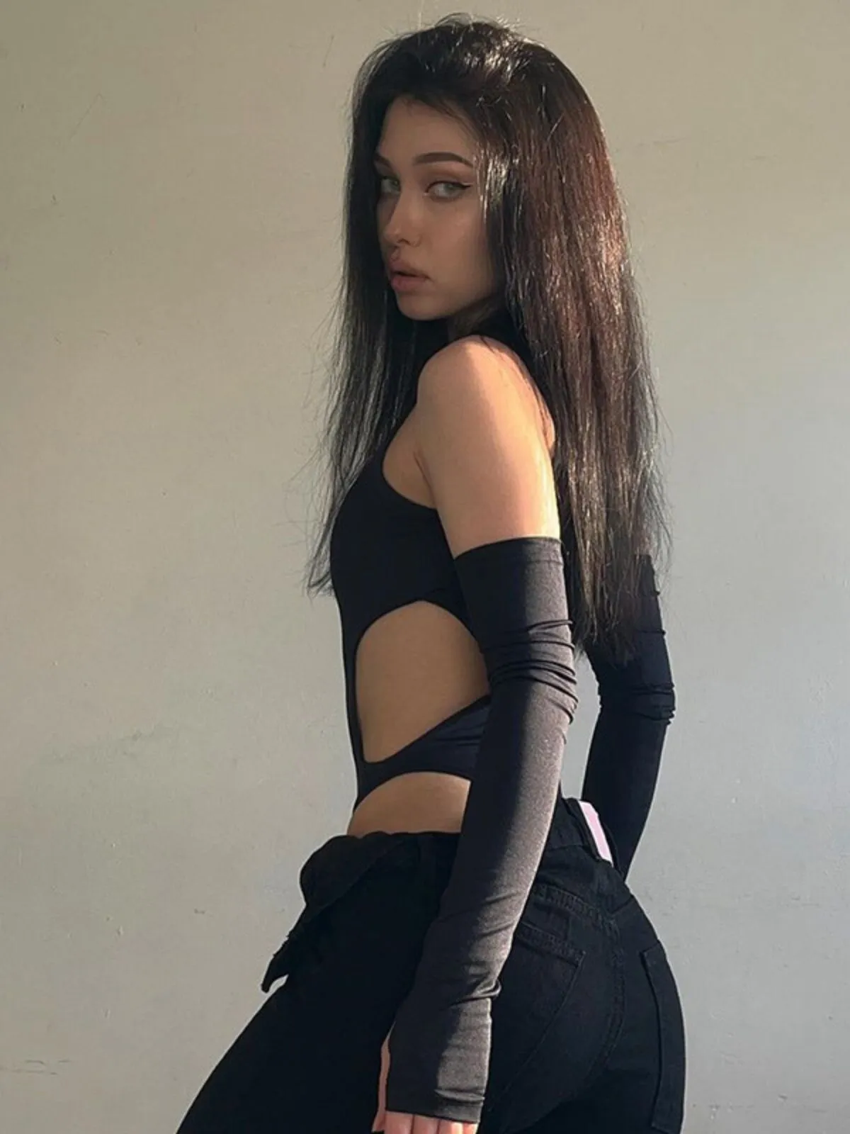 Sexy Cutout Mock Neck Bodysuit Slim Fit Sleeveless Leotard Bodysuits, 1 of 4