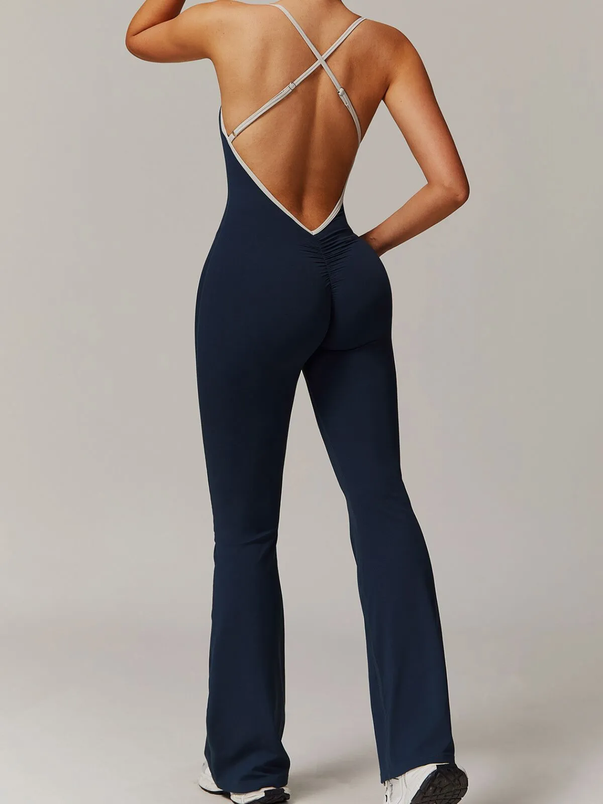 Sexy Back V Gym Training Yoga Suit Stretch Jumpsuits, 2 of 12