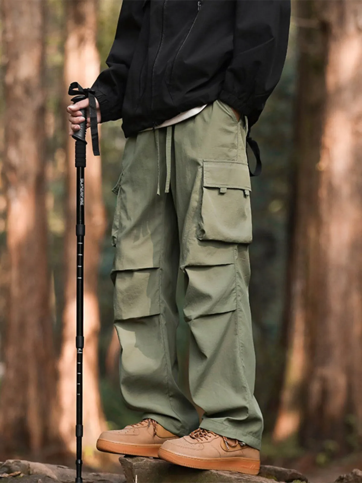 Men's Cargo Pants Loose Spring and Autumn Casual Pants with Multiple Pockets Quick-drying Pleated Wide-leg Pants, 1 of 3