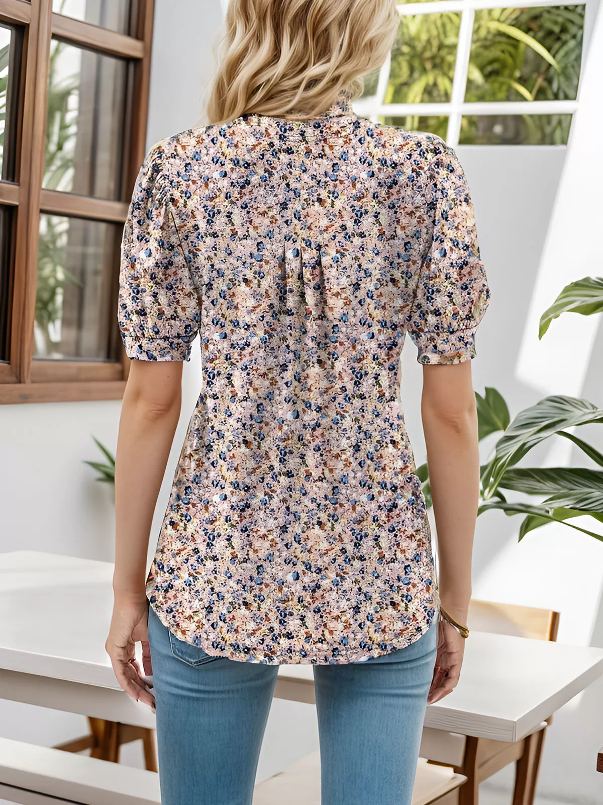 Floral Printing V-neck Puff Short Sleeve Blouse, 5 of 5