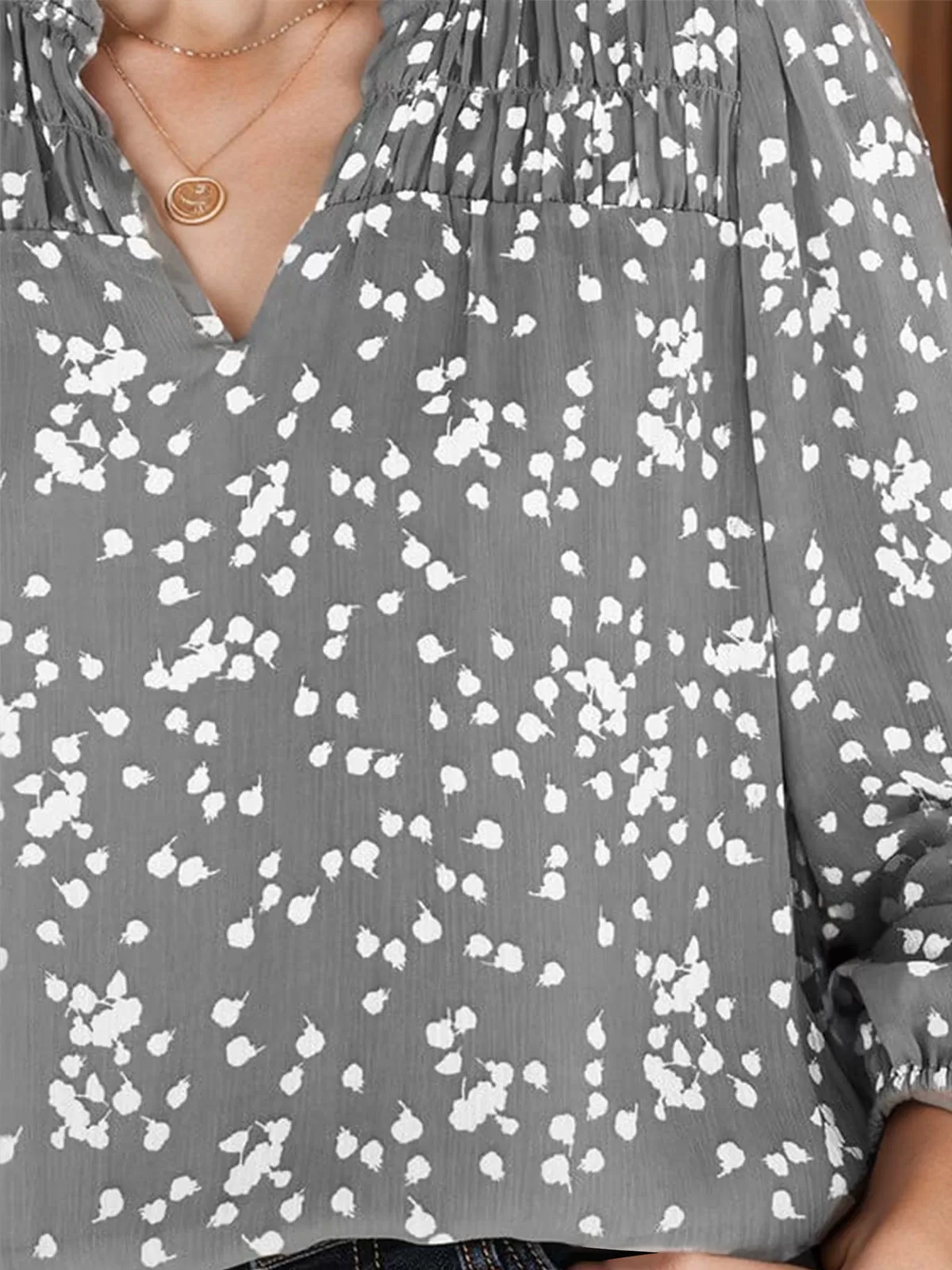 Floral Pleating V-neck Lantern Long Sleeve Blouse, 4 of 5