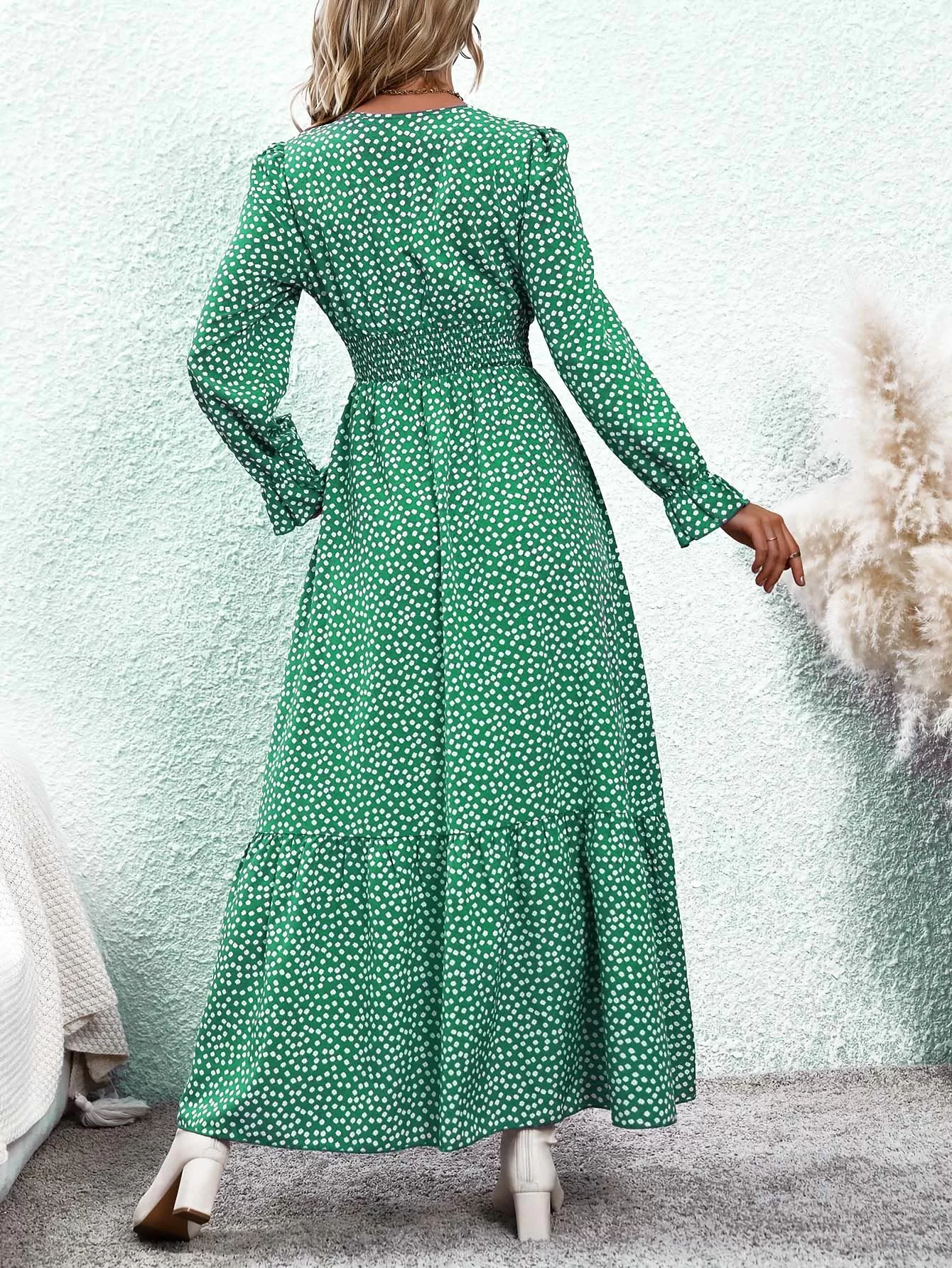 Polka Dots Wrinkle Wrapped Flare A-line Dress, 2 of 5