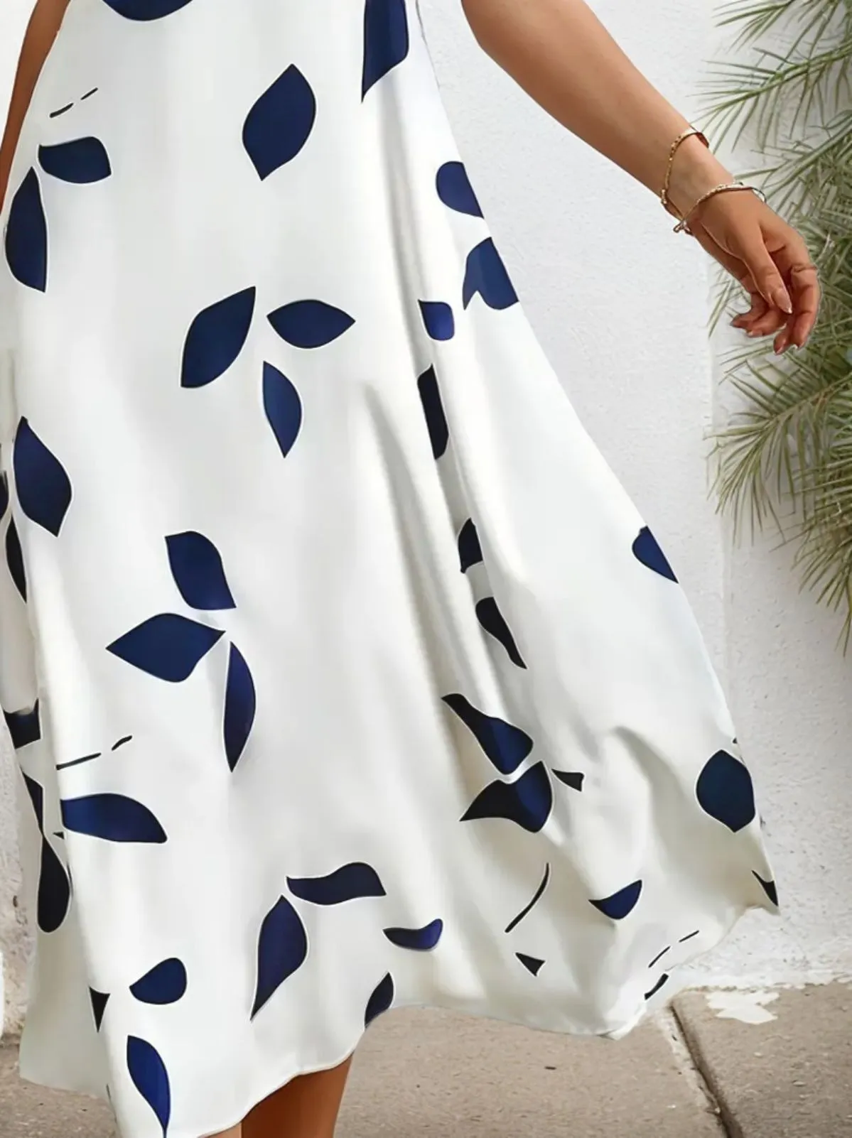 Plus Size Plants Notched Trumpet Dress, 3 of 3