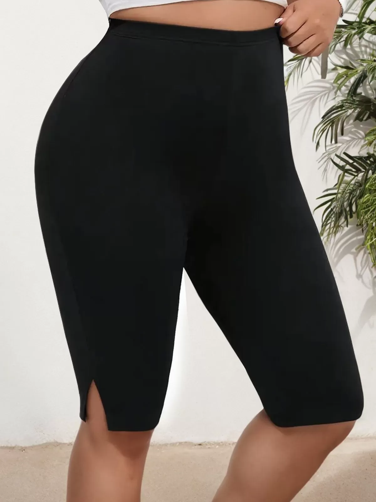 Plus Size Solid High Rise Cycling Pants, 4 of 4