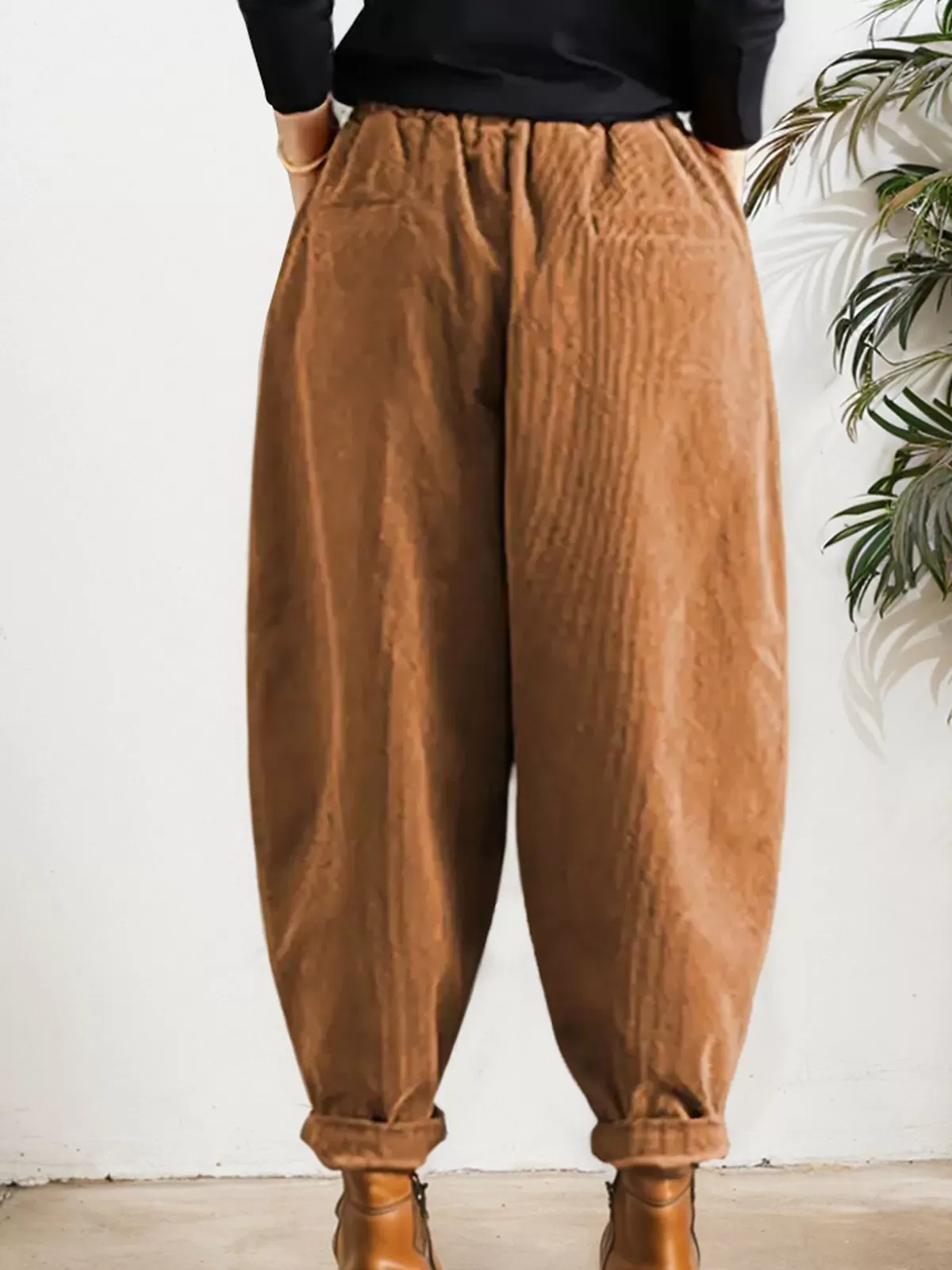 Plus Size Solid Pocket High Rise Elastic Waist Pants, 3 of 4