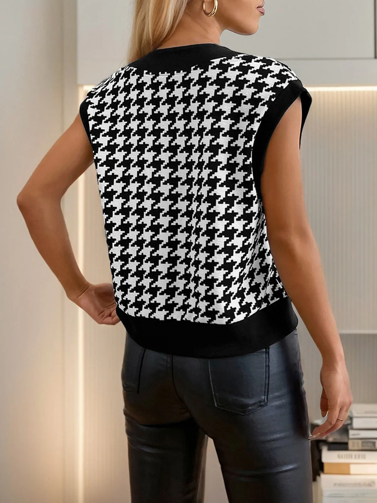 Houndstooth Metal Button V-neck Knit Vest, 2 of 5