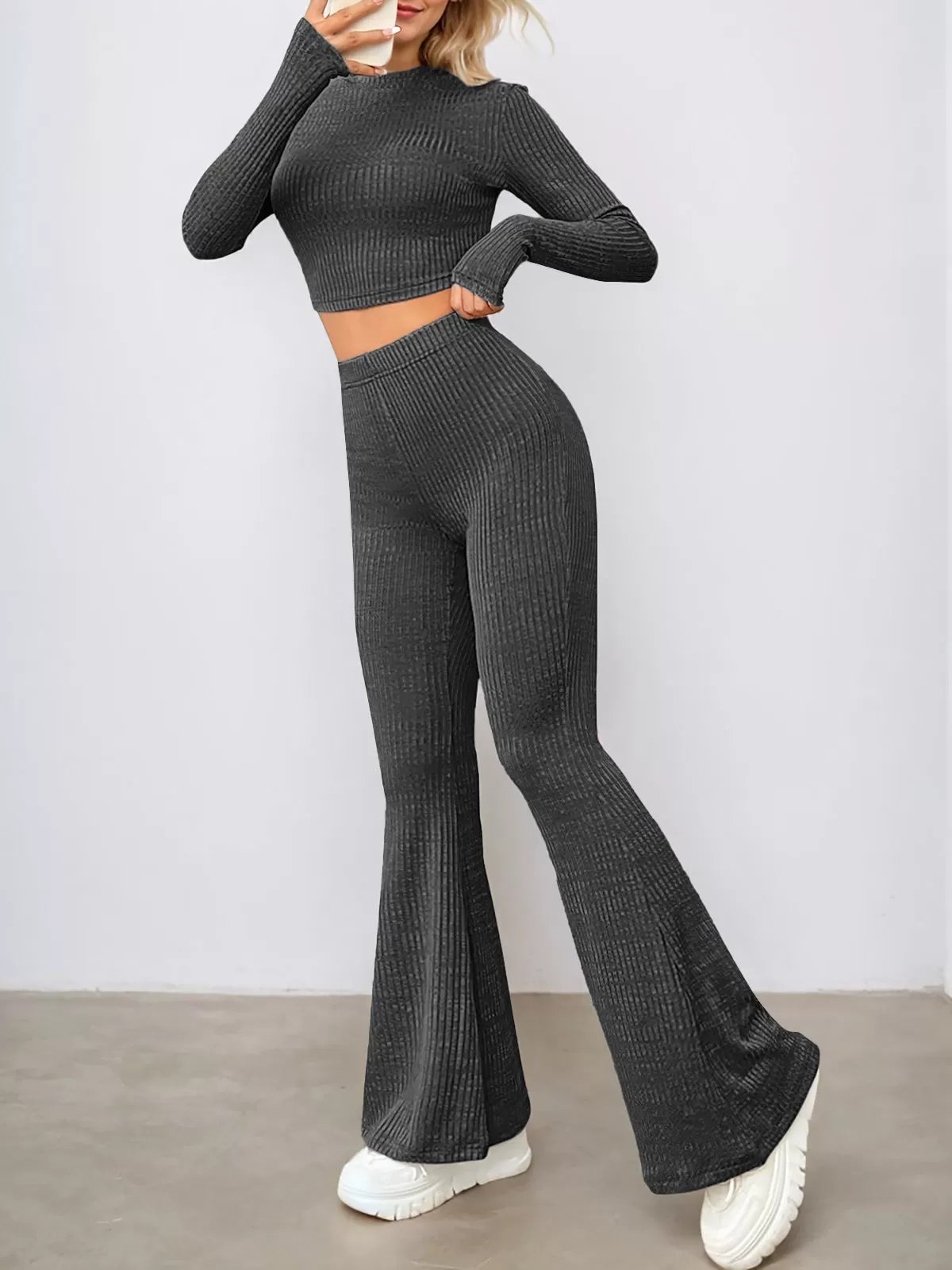 Solid Tank & Solid Pants, 3 of 5