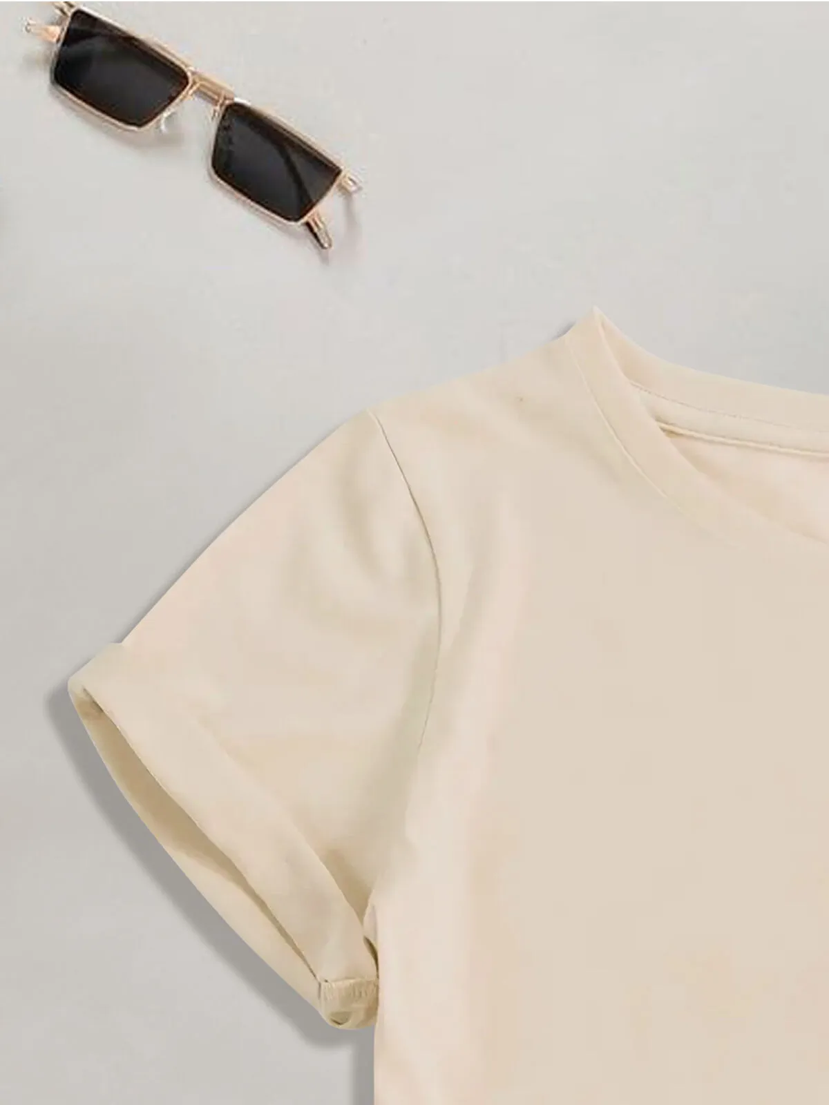 Letter My Flabbers Round Neck Graphic T-shirt, 4 of 5