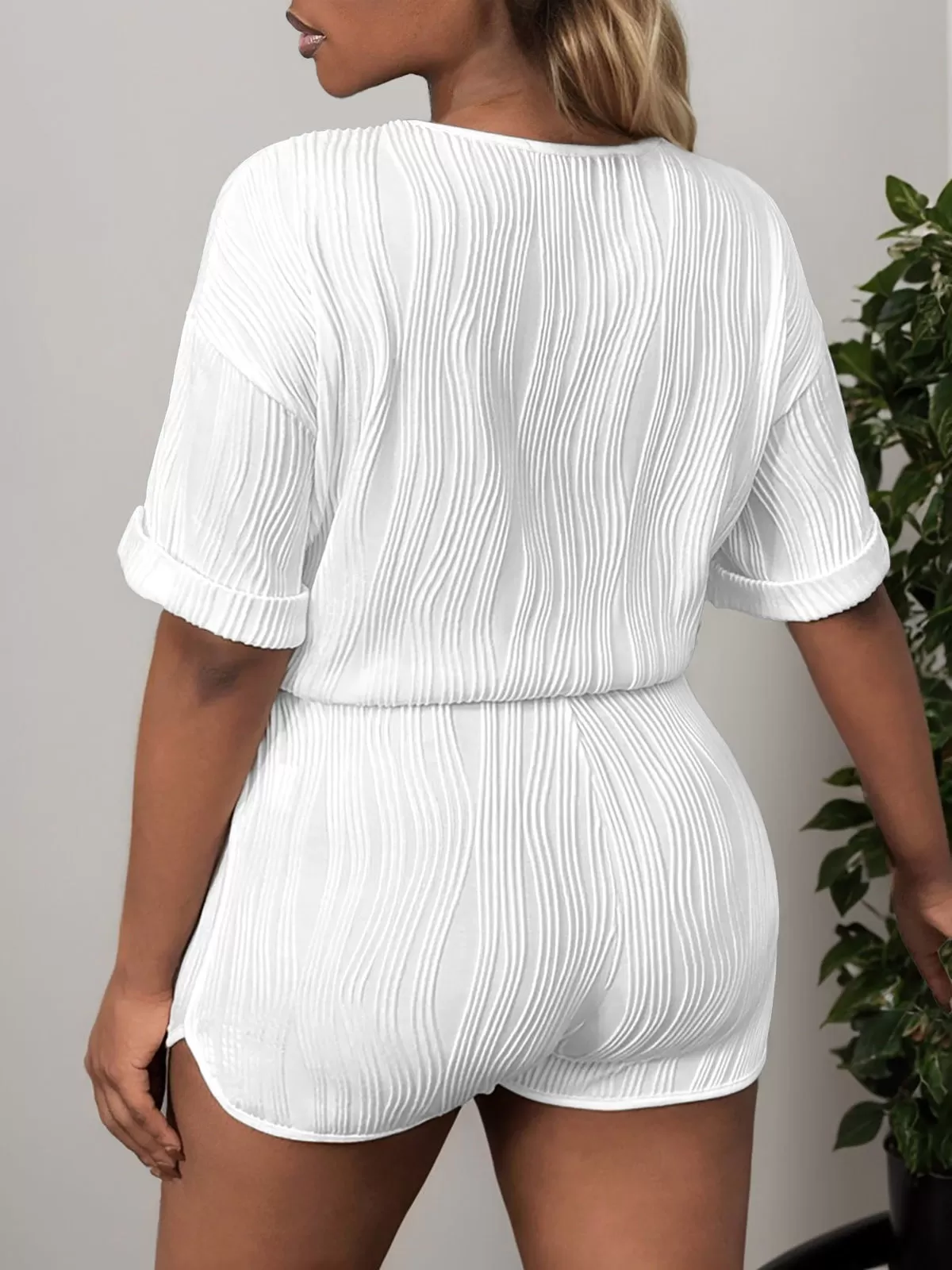 Solid Round Neck T-shirt & Solid Shorts, 2 of 5