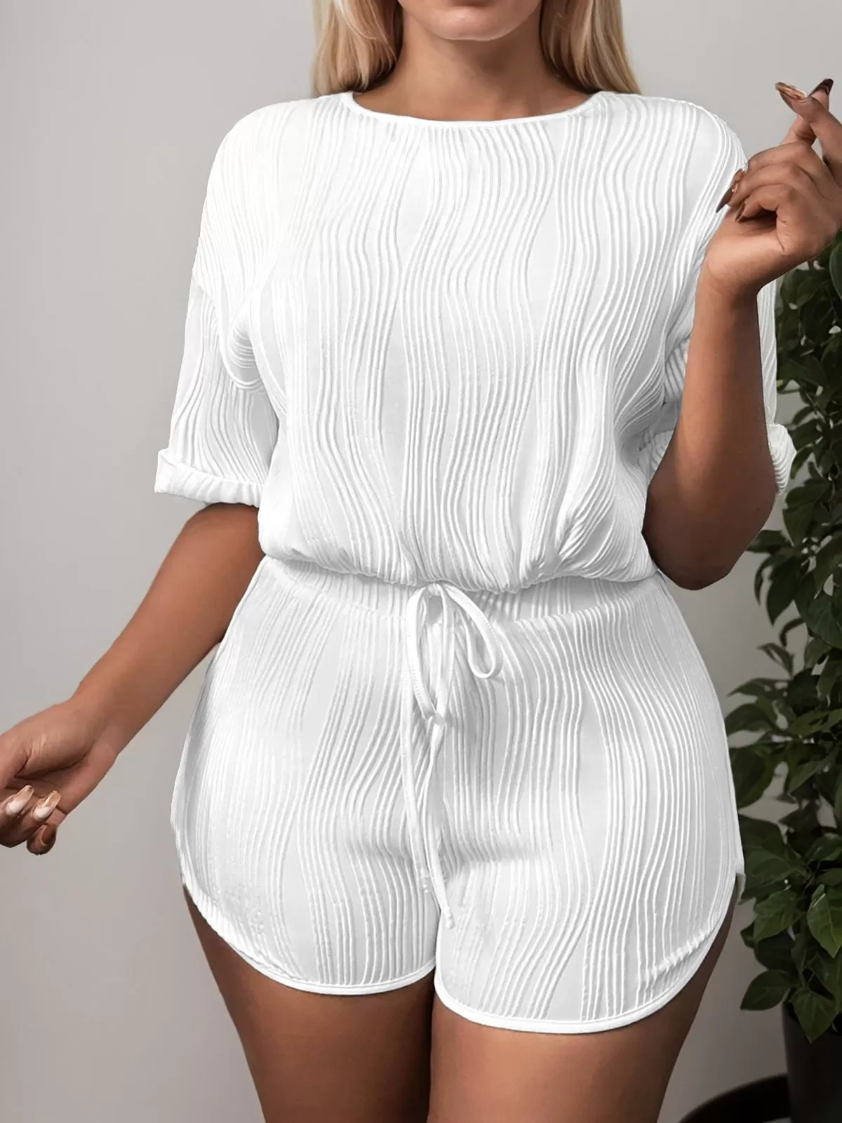 Solid Round Neck T-shirt & Solid Shorts, 3 of 5