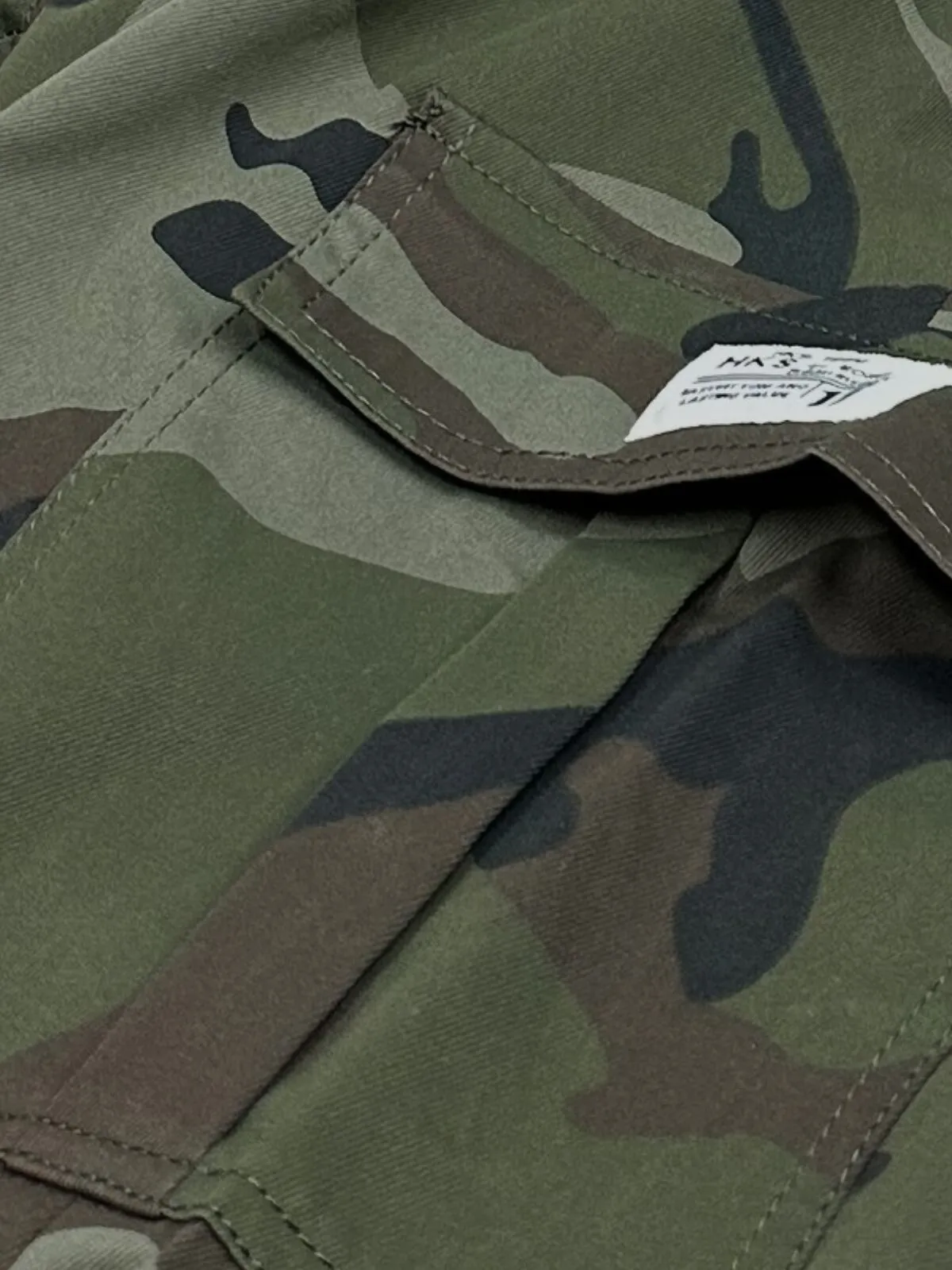 Men's Cargo Pants Camo Trendy Casual Regular Fit Trousers With Side Pocket For Outdoor Activities, 2 of 3