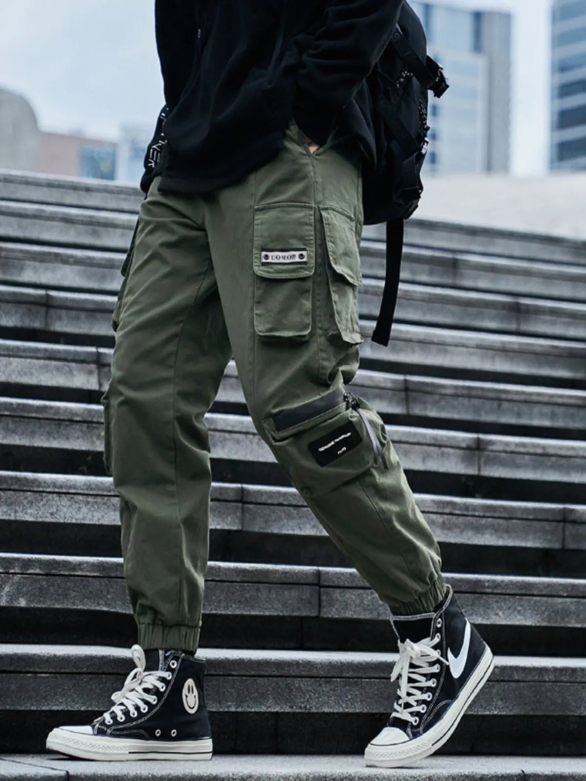 Men's Cargo Pants Fashion Hip Hop Techwear Joggers Streetwear Trousers, 2 of 6