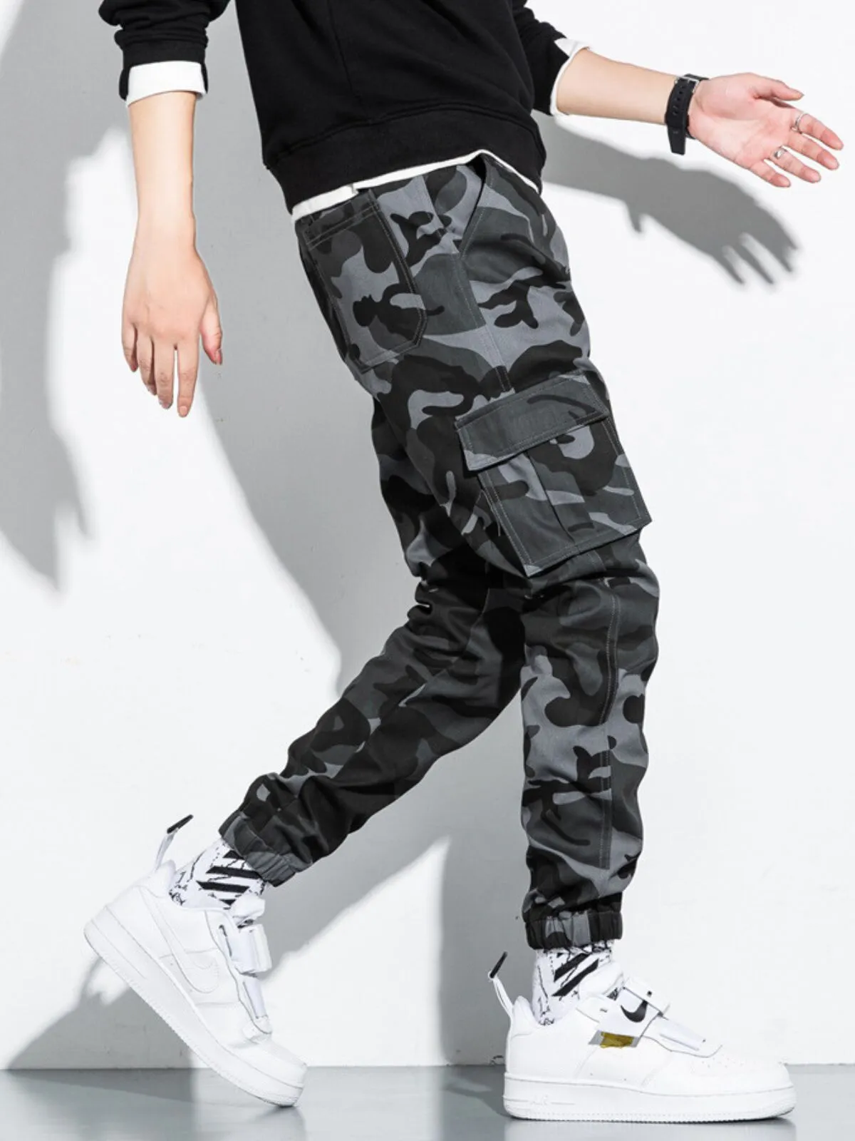 Men's Camo Cargo Pants Cotton Utility Tapered Joggers, Casual Loose Fit Trendy Full-Length Streetwear, 3 of 3