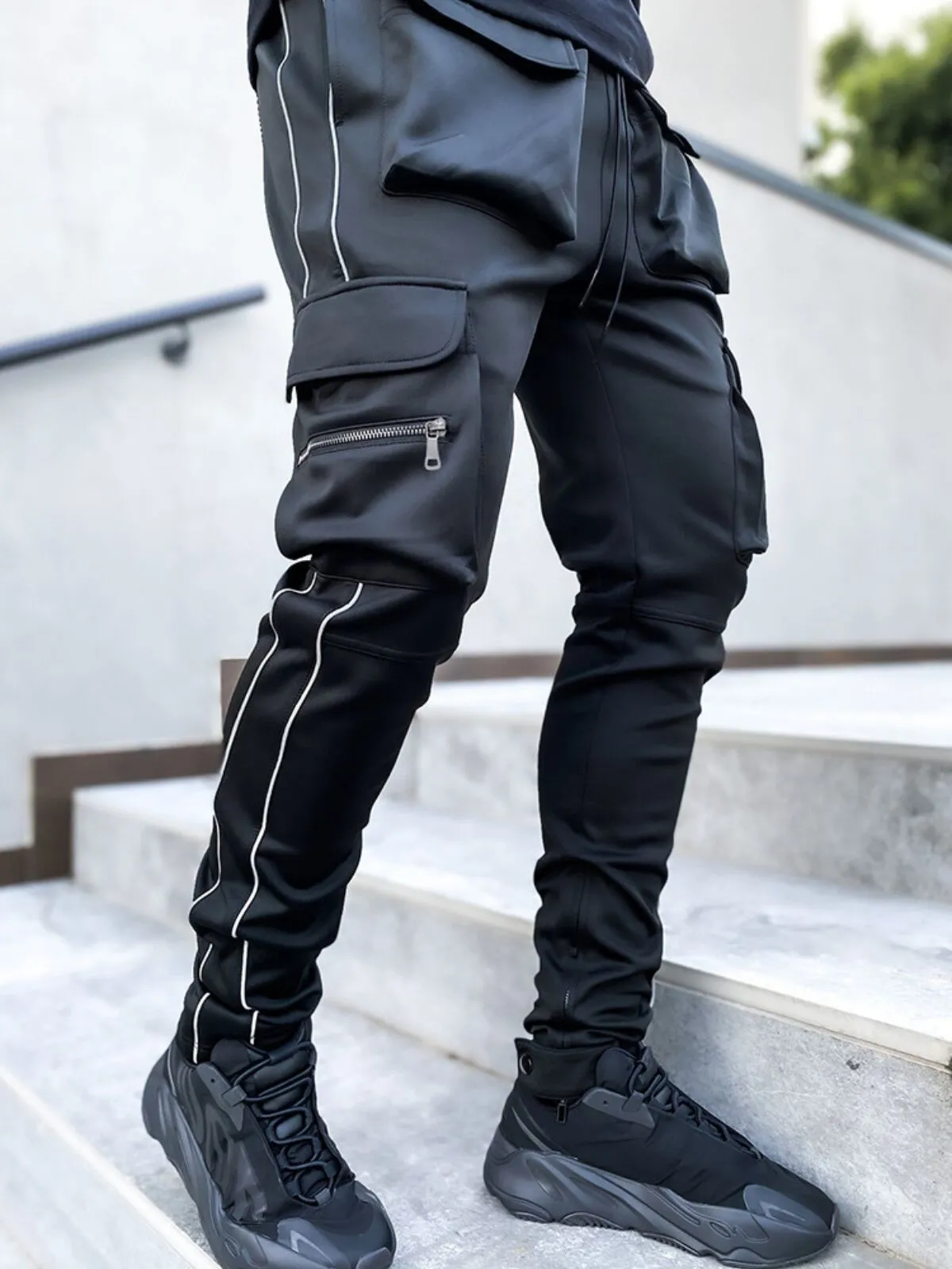 Men's Cargo Pants Casual Athletic Trousers with Pockets Outdoor Sweatpants, 2 of 3