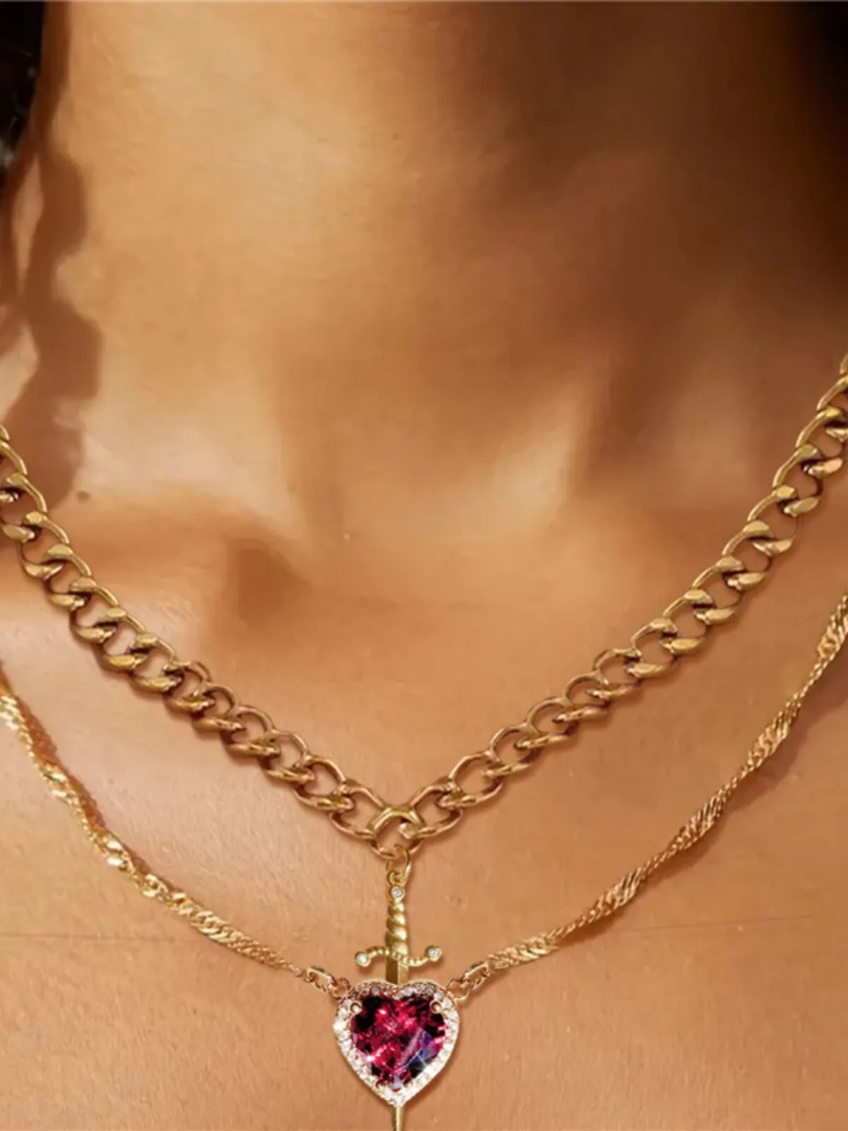 1pc Zirconia Dagger Cross Pendant 14K Gold Plated Heart Pendant Necklaces for Women Men, 1 of 3