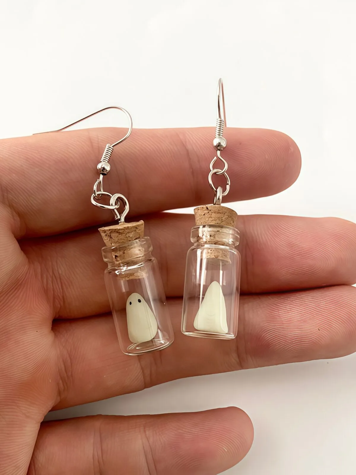 1 Pair Halloween White Specter in Glass Bottle Dangle Jewelry Party Ornament Earring, 3 of 6