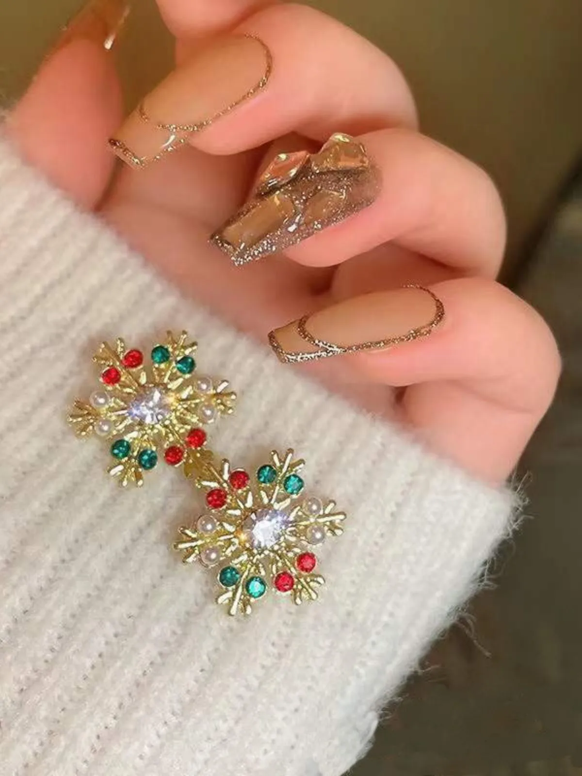 Christmas 1pc Snowflake Pearl Earring, 1 of 4