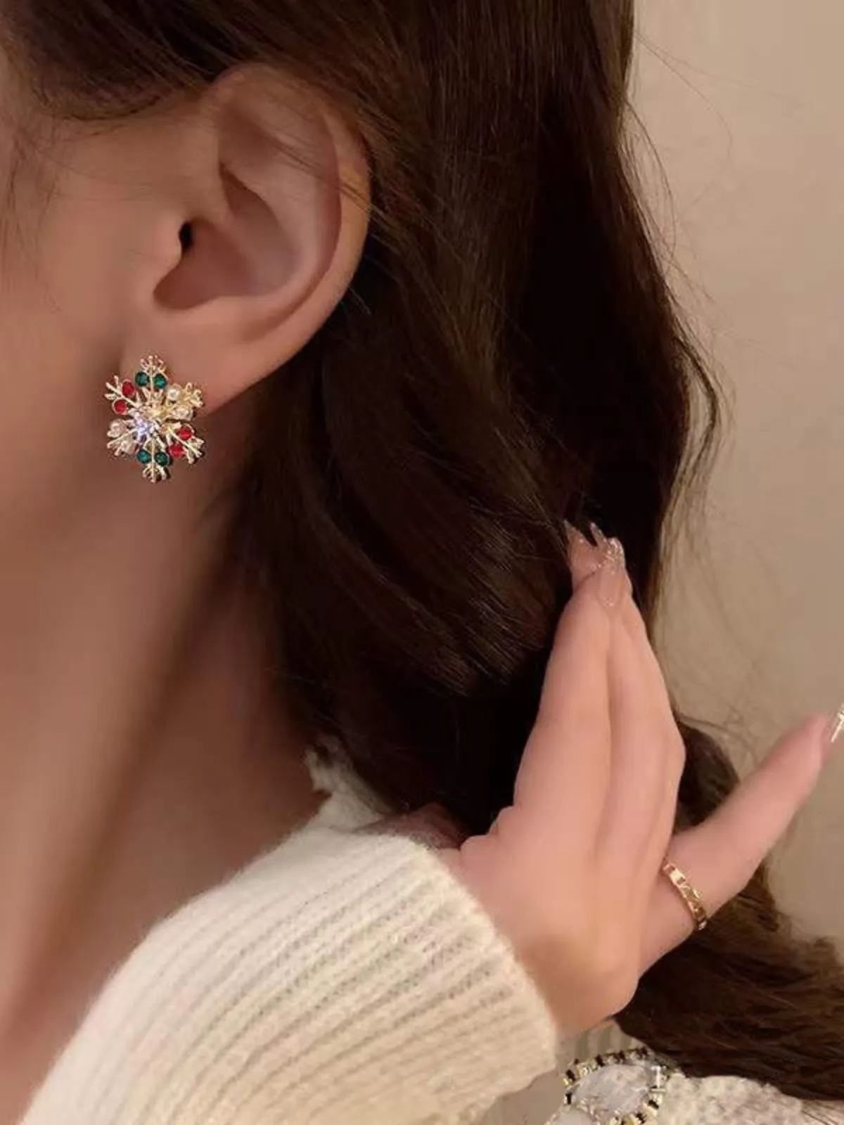 Christmas 1pc Snowflake Pearl Earring, 4 of 4