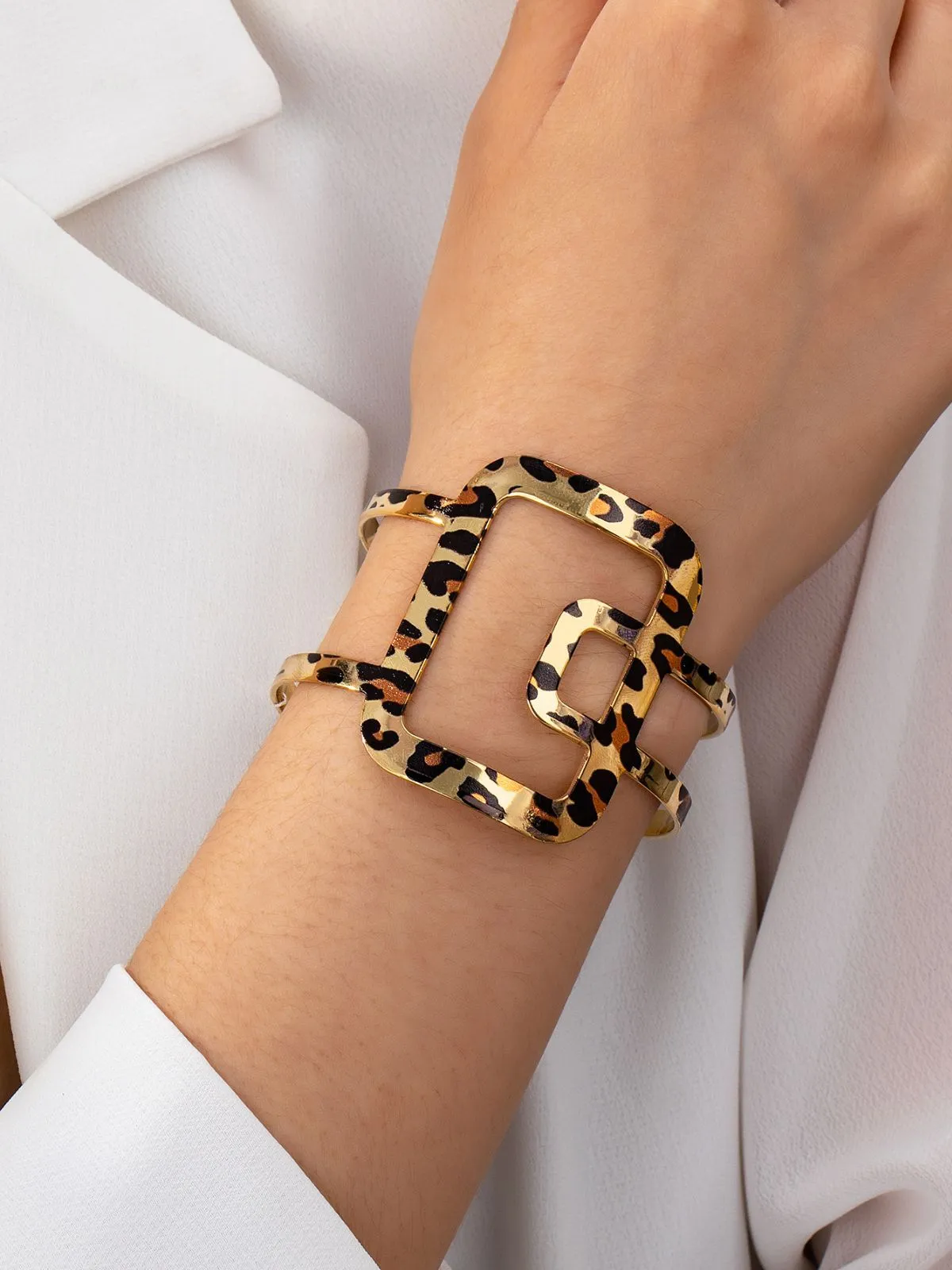 Vintage Style1pc Leopard Alloy Bracelet, 1 of 6