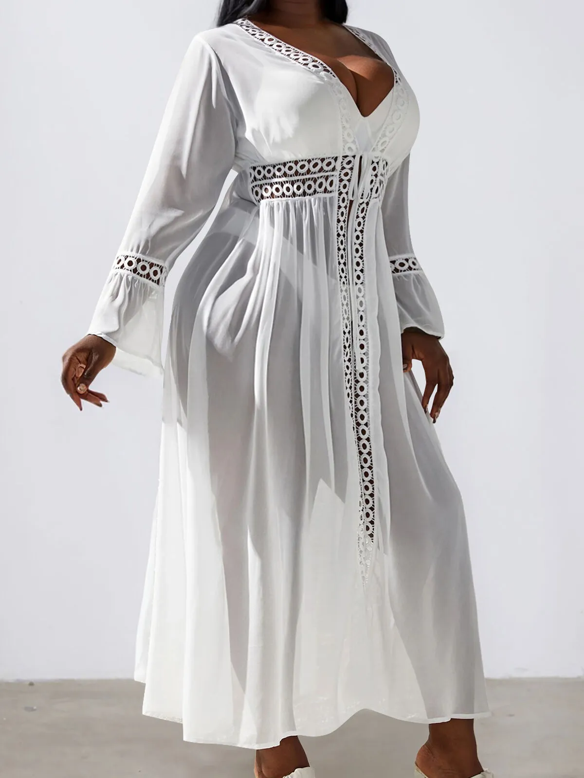 Plus Size Soild Hollow Out High Rise V-neck Bikini Sets, 4 of 4