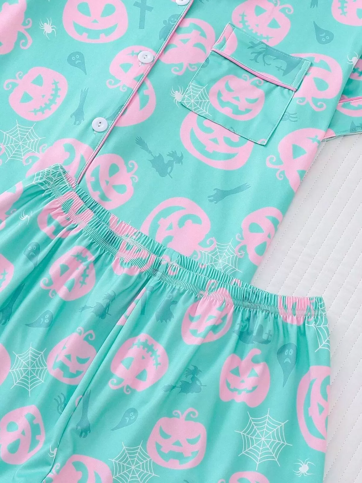 2pcs Halloween Pajama Shorts Set, 3 of 8