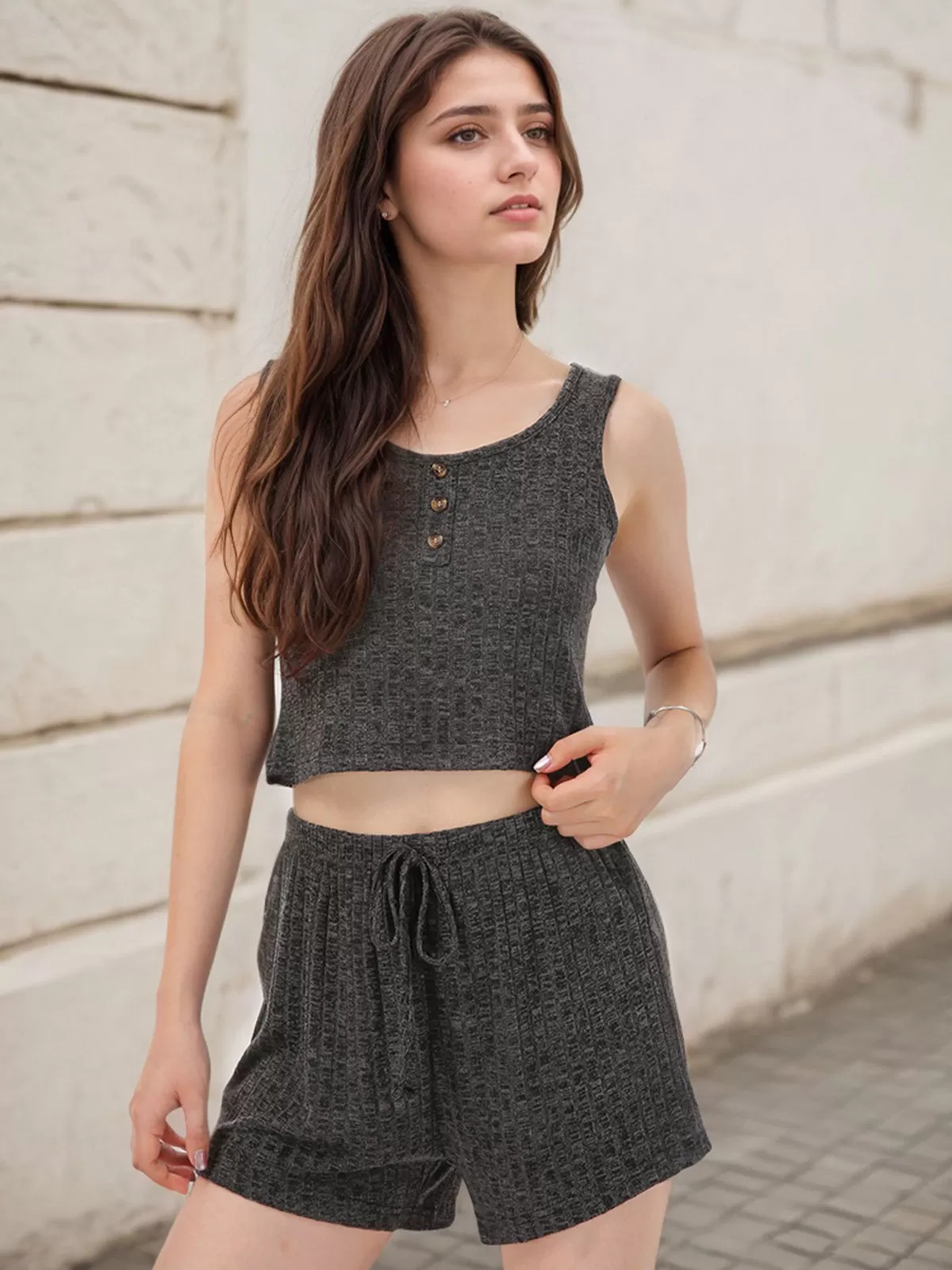 Solid Button Tank & Solid Drawstring Waist Shorts, 4 of 6