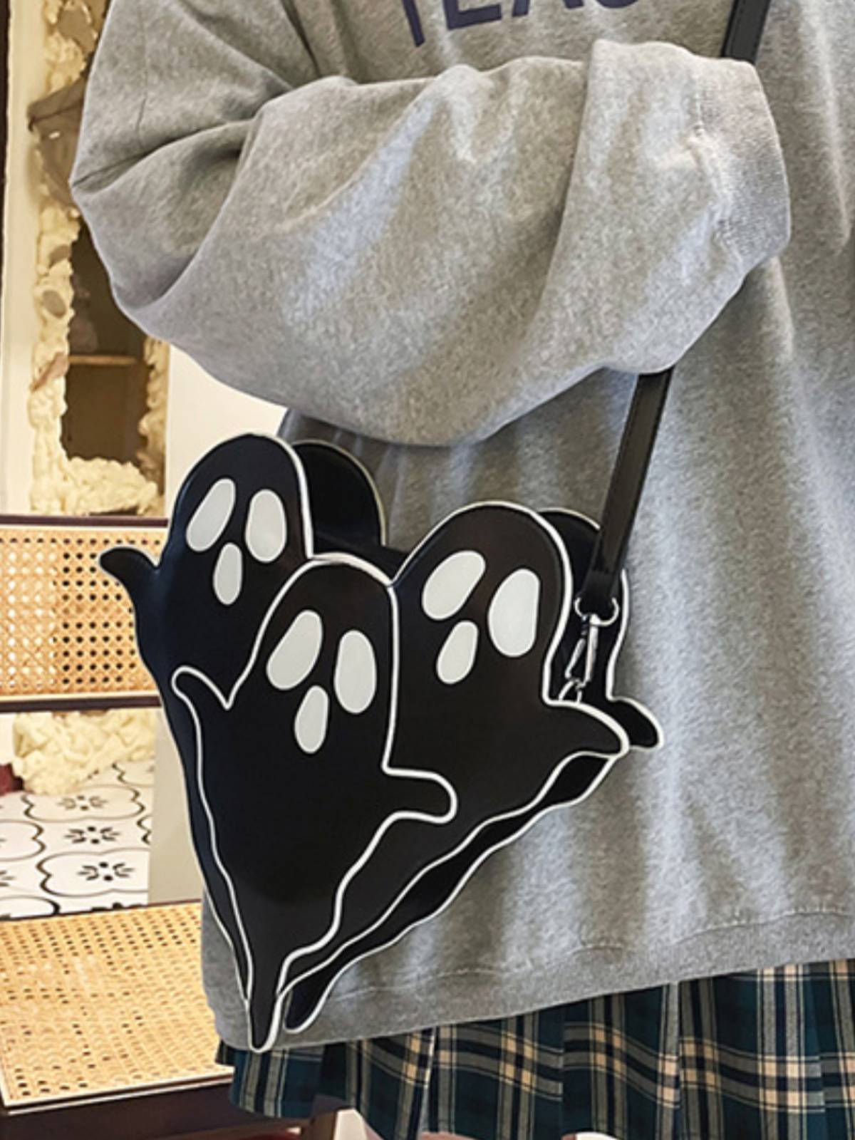 Halloween Cartoon Ghost Triangle Bag , 4 of 7